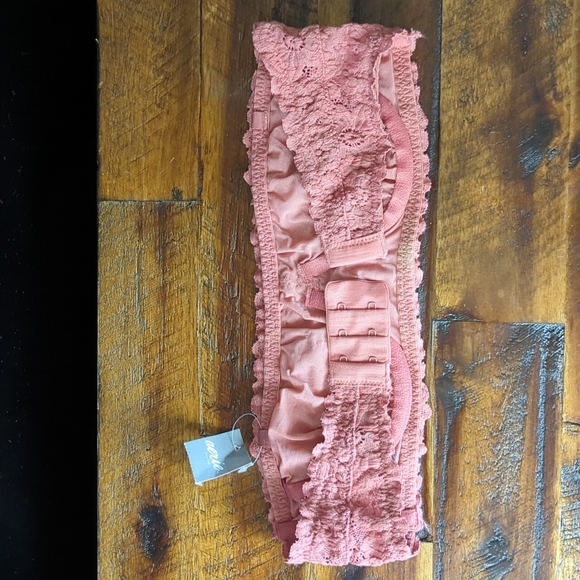 Aerie Happy Strapless Bra - Picture 3 of 4